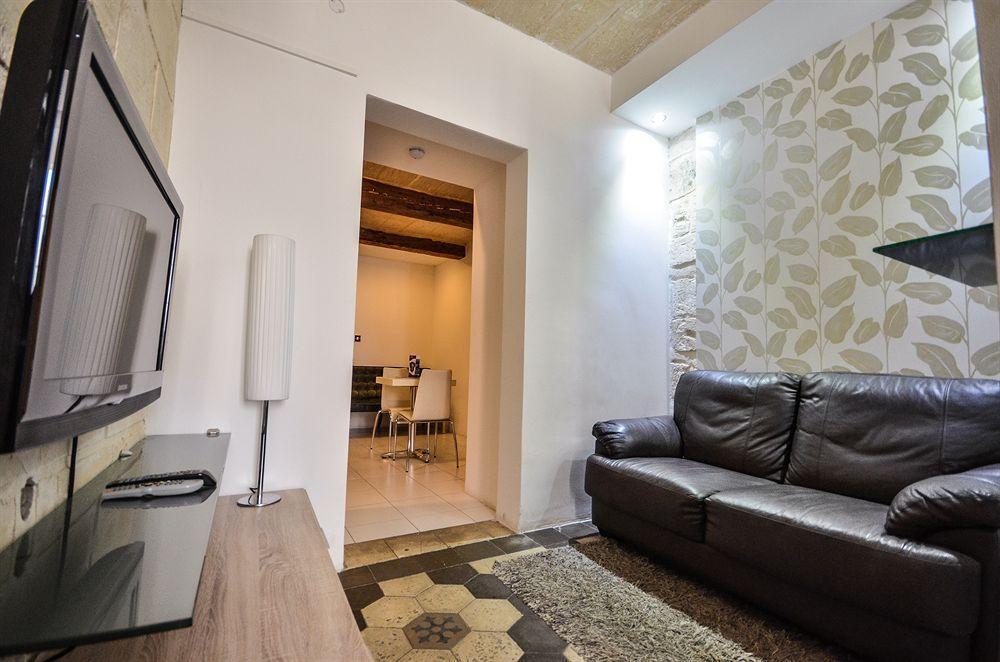 Barrakka Suites Валета Екстериор снимка