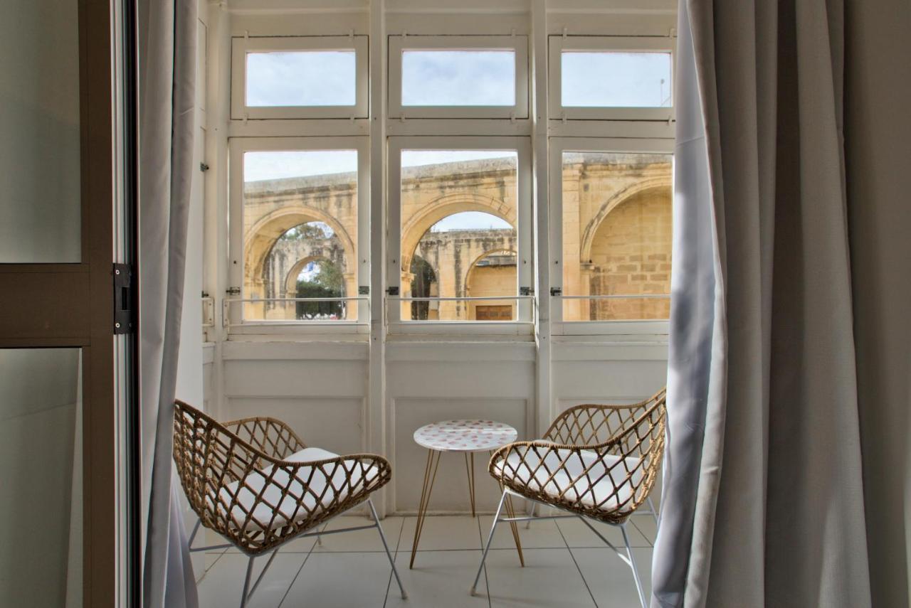Barrakka Suites Валета Екстериор снимка